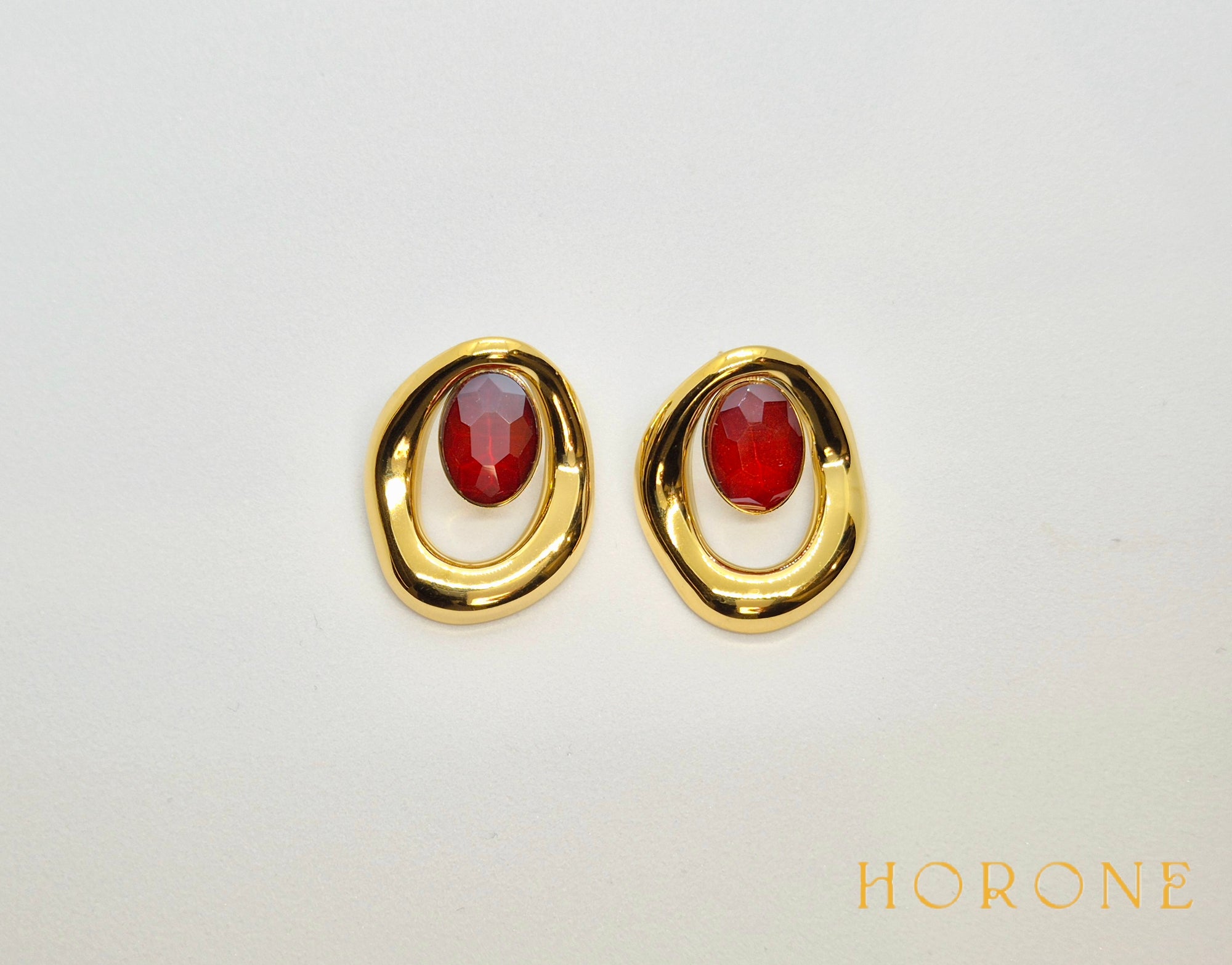 Boucles d'oreilles "Sandra" • Acier inoxydable doré