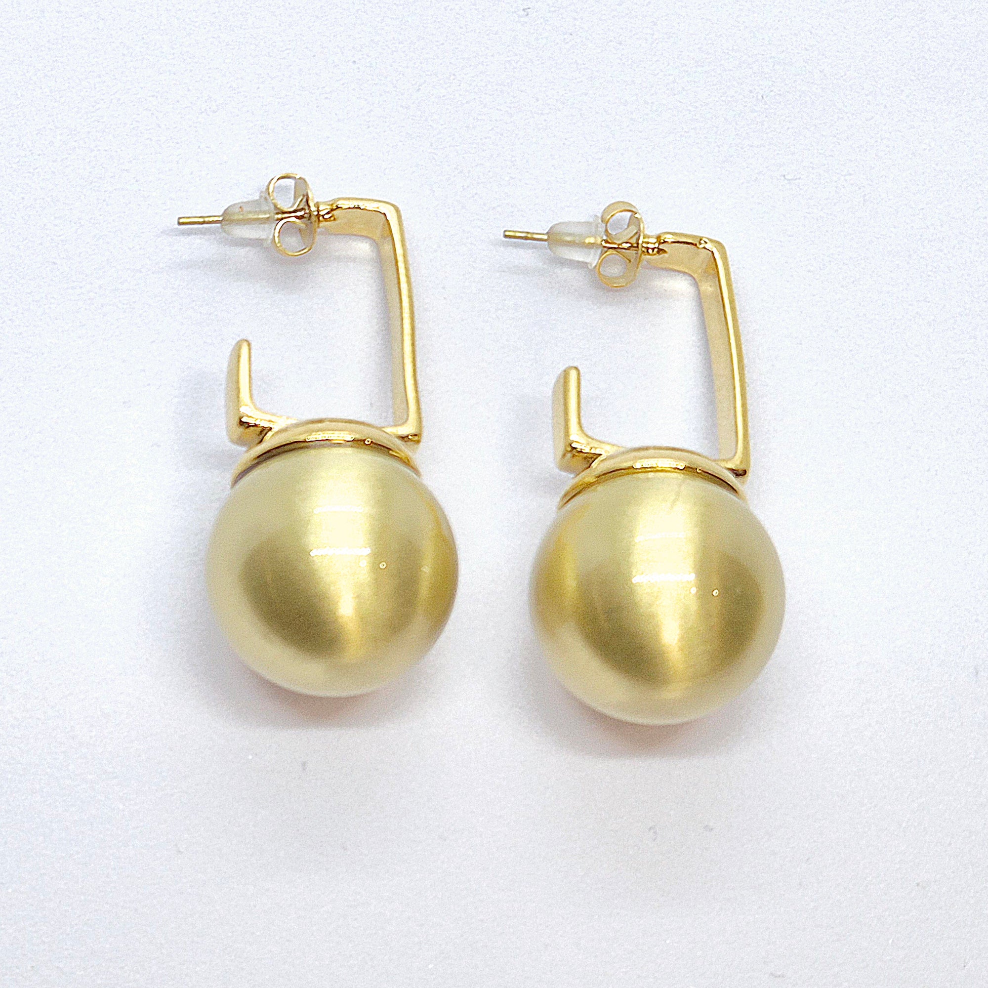 Boucles d'oreilles "Sally" • Acier inoxydable doré