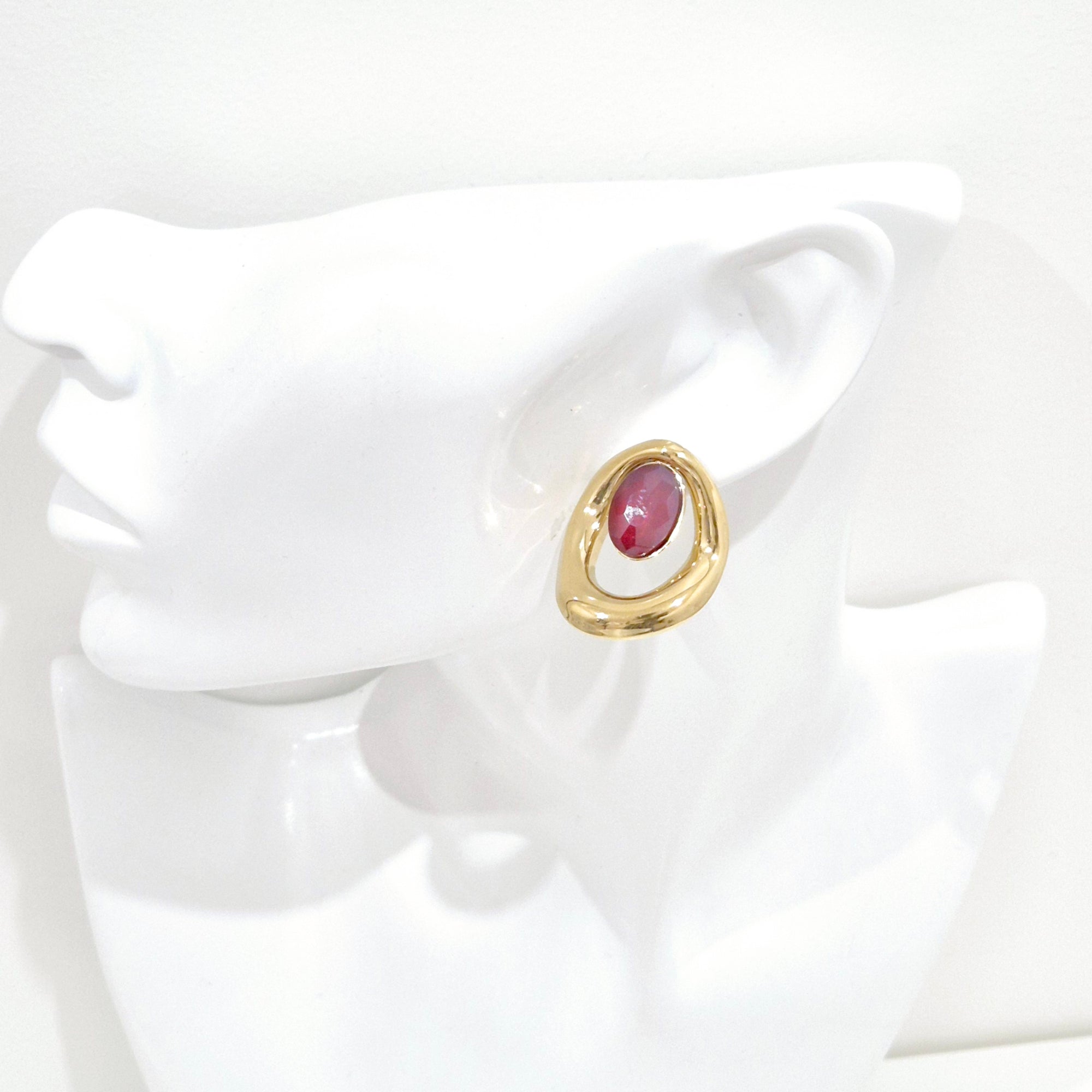 Boucles d'oreilles "Sandra" • Acier inoxydable doré